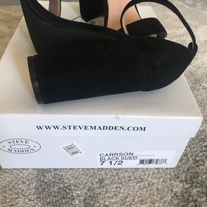 Steve Madden black ankle strap heels